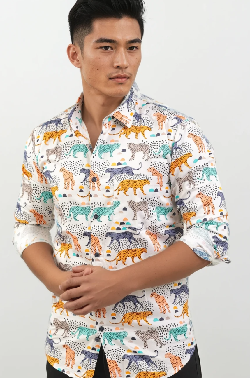 Noah Safari Print Crafted from our exclusive Aurelio Cotton