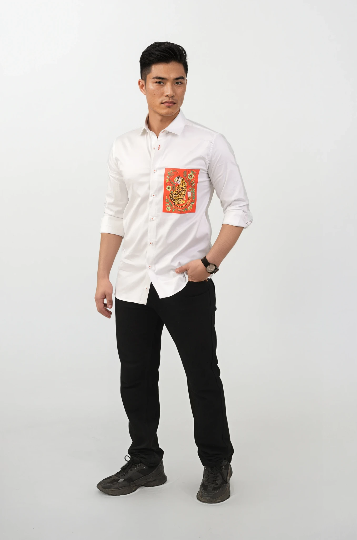 White Signature Shirt with Tiger Detail